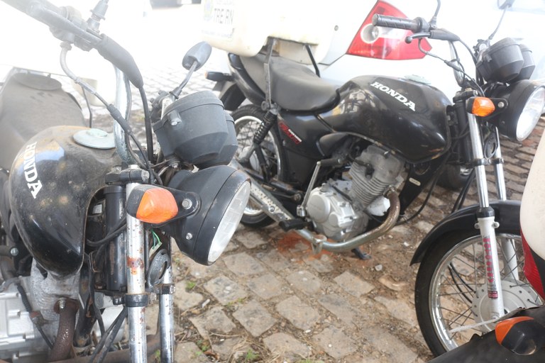 Por meio do Edital 003/2023 - CEDM/TRE de desfazimento de bens, foram transferidos 5 motocicleta...